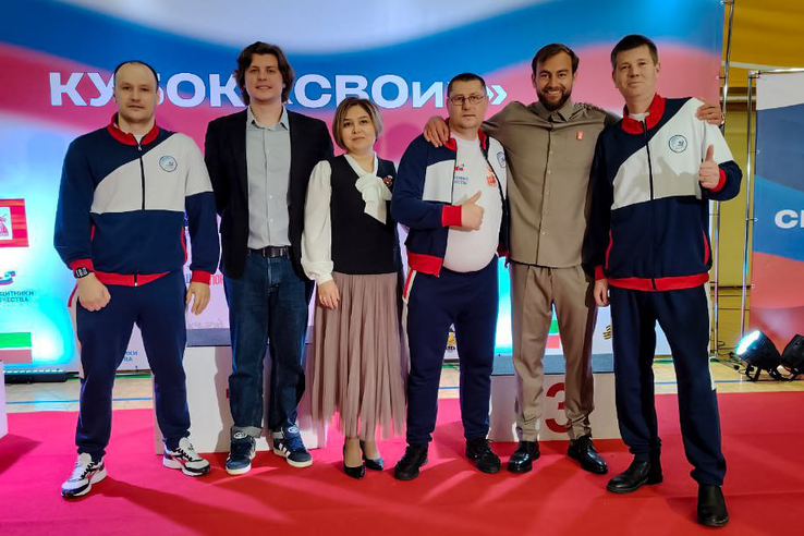 Спортсмены из Ленинградской области успешно выступили на открытом Кубке СВО в Казани.