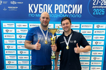 Поздравляем Бориса Харламова — тренера сборных команд Ленинградской области — с завоеванием Кубка России по мини‑водному поло в составе сборной ДНР!
