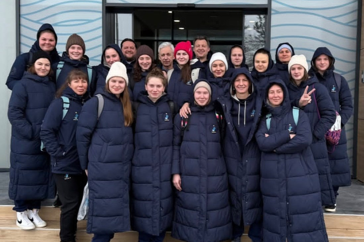 «КИНЕФ-Сургутнефтегаз» отправился в Сербию