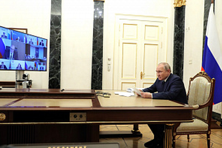Владимир Путин провел заседание совета по развитию физической культуры и спорта