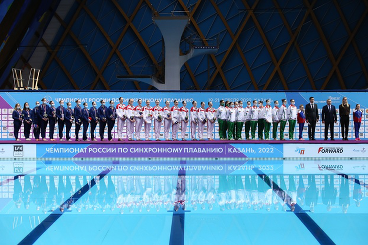 В Казани стартовал чемпионат по синхронному плаванию.