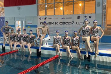 Сборная команда Ленинградской области по синхронному плаванию проводит учебно‑тренировочные мероприятия.