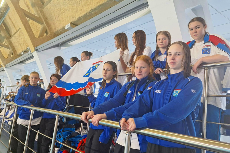 В Волгограде стартовал  первый тур основного  этапа Первенства России по водному поло  среди девушек до 18 лет