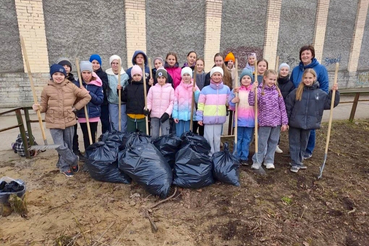 Спортивные сборные команды Ленинградской области по синхронному плаванию приняли участие во Всероссийском субботнике 2026 !