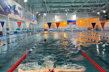 В рамках подготовки к первенству России 2024  года среди юниоров и юниорок сборная команда Ленинградской области по плаванию  проводит учебно-тренировочное мероприятие